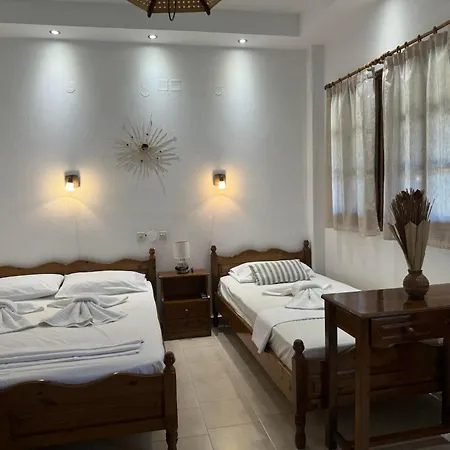 Апартаменты Tanias House