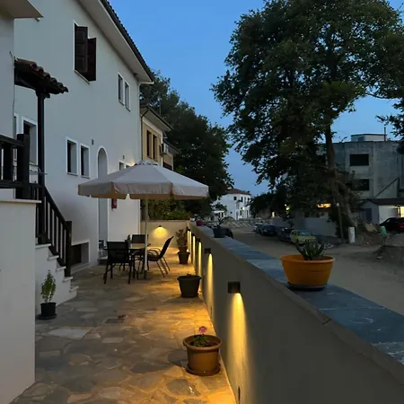 Tanias House Платаньяс