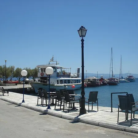 Tanias House Платаньяс