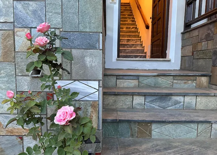 Tanias House Appartamento *