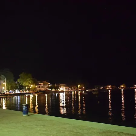 Apartament Tanias House *